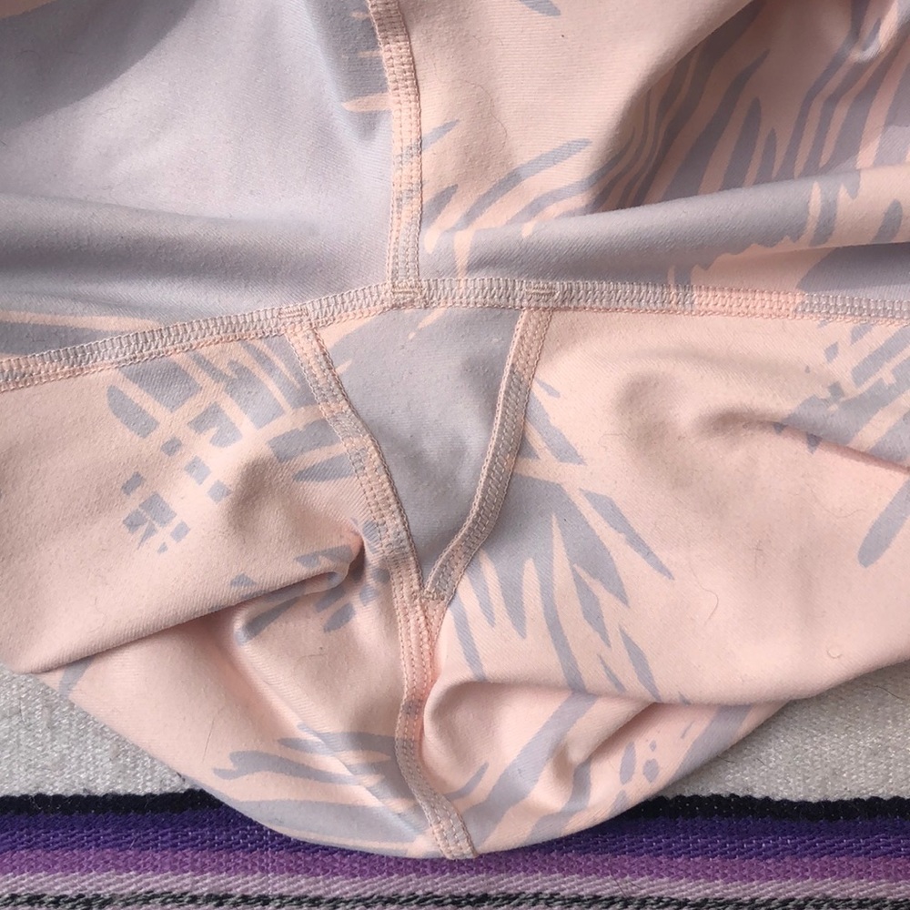 Fabletics Salar Capri. - Picture 7 of 7